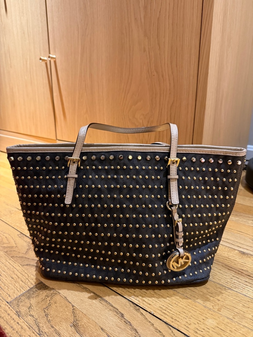 Michael Kors Jet Set Studded Tote Bag Brown MK Monogram Gold Stud Travel Purse